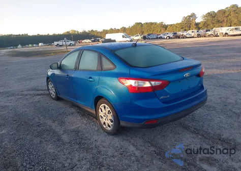 2012 Ford Focus Se z USA, uszkodzony, nr VIN 1FAHP3F23CL101986